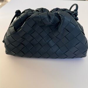 Authentic Bottega Veneta The Pouch mini intrecciato leather clutch